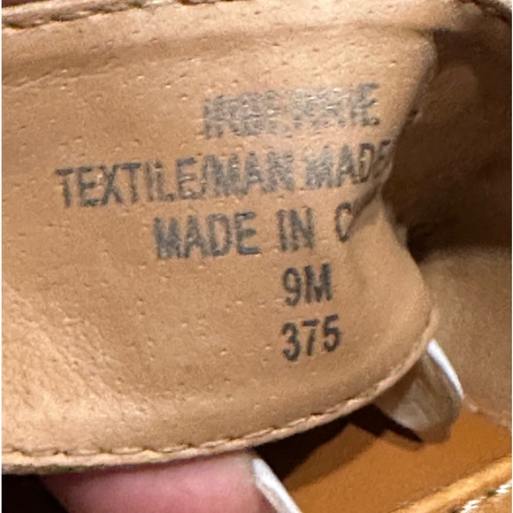 Comfortable brown studded sandals - Picture 5 of 9